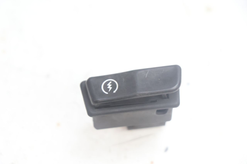 photo de COMANDO DE PARTIDA YAMAHA XMAX X-MAX 125 (2006 - 2009) - Vista principal
