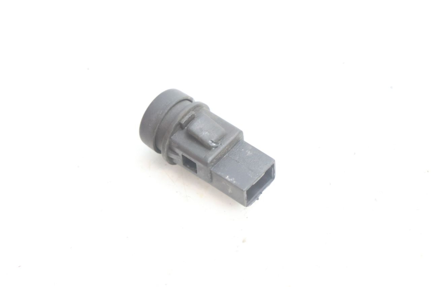 photo de INTERRUPTOR DE PARTIDA PIAGGIO X9 AMALFI 180 (2000 - 2003) - Zoom do estado de desgaste