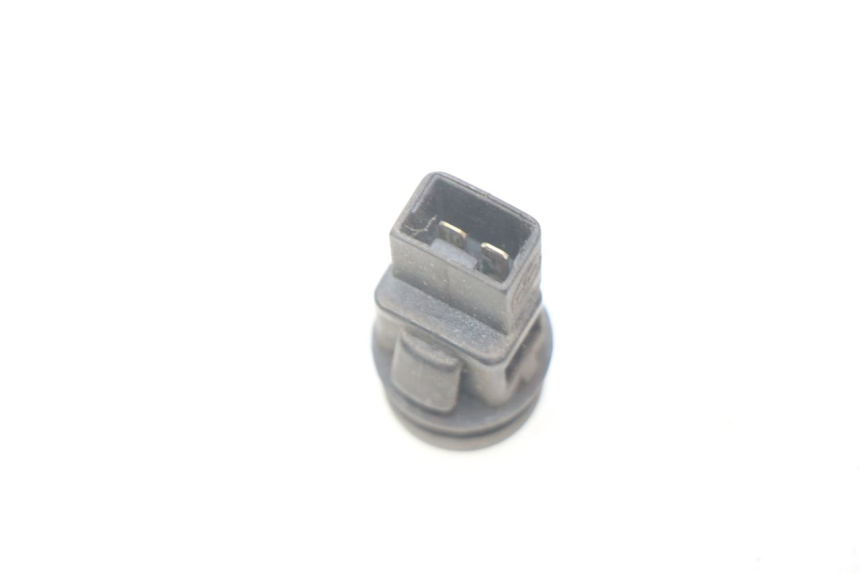 photo de COMUTADOR DE PARTIDA PIAGGIO X9 EVOLUTION 250 (2003 - 2007) - Detalhe da peça