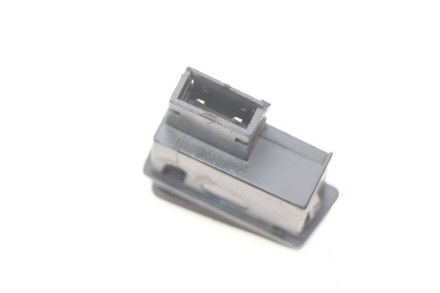 photo de INTERRUPTOR DE PARTIDA YIYING YY50QT-10 50 (2007 - 2022) - Detalhe da peça