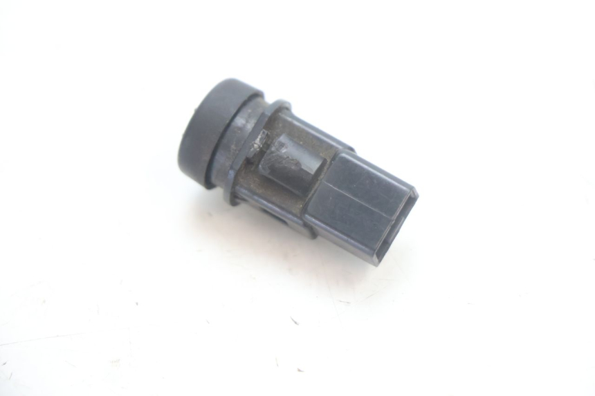 photo de INTERRUPTOR DE PARTIDA PIAGGIO ZIP 4T 50 (2006 - 2017) - Zoom do estado de desgaste