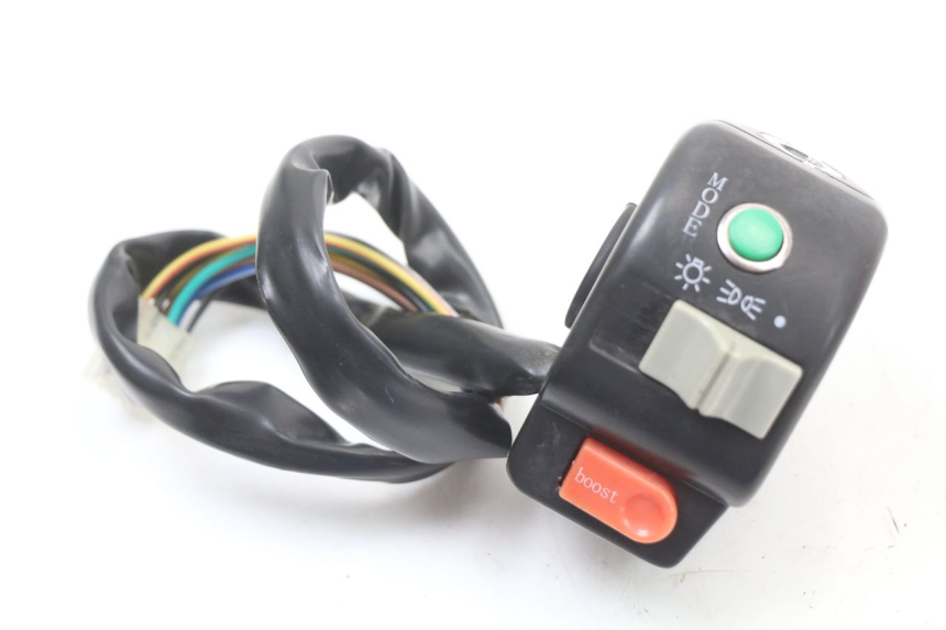 photo de COMANDO DIREITO E-MAX 80L 1 (2011 - 2014) - Vista principal