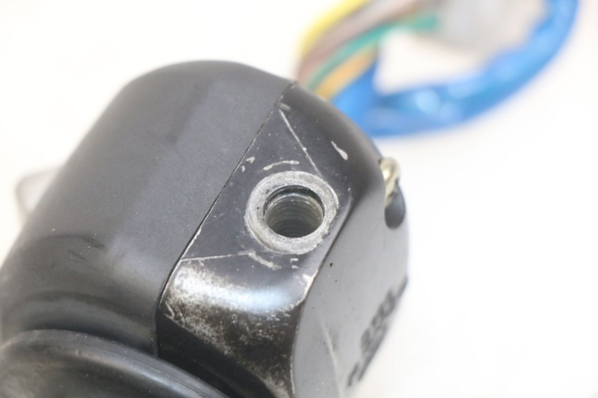 photo de COMANDO DIREITO KYMCO AGILITY 4T 50 (2005 - 2018) - Detalhe da peça