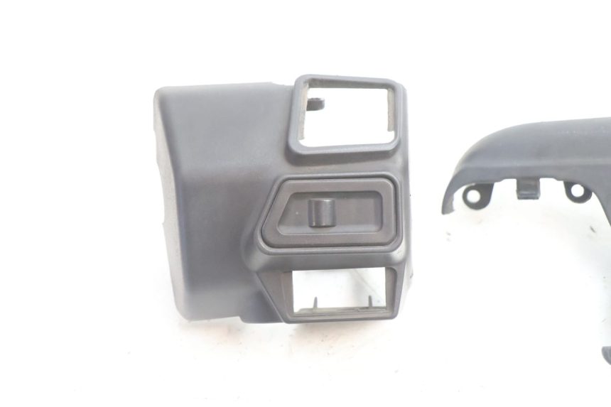 photo de COMUTADOR DIREITO APRILIA ATLANTIC S 125 (2010 - 2013) - Detalhe da peça