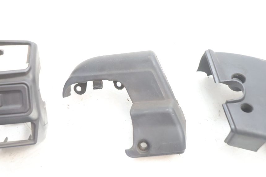 photo de COMUTADOR DIREITO APRILIA ATLANTIC S 125 (2010 - 2013) - Zoom do estado de desgaste