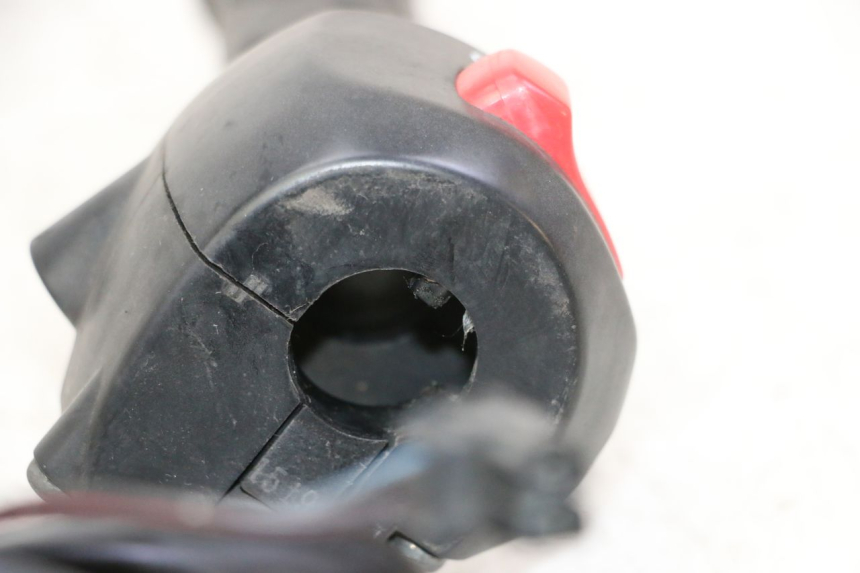 photo de COMANDO DIREITO SUZUKI BURGMAN 125 (2007 - 2014) - Ampliação técnica