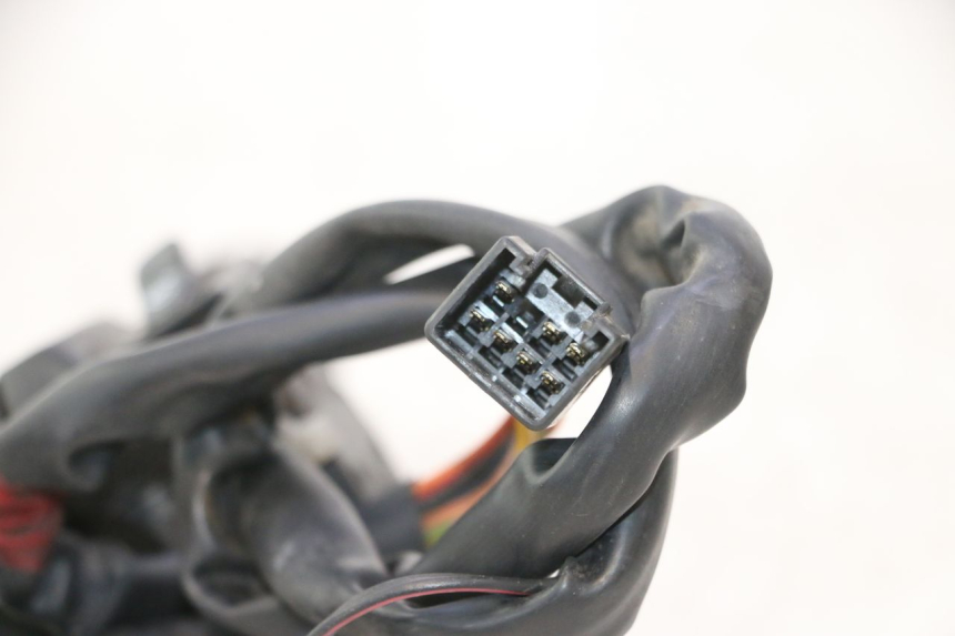 photo de COMANDO DIREITO SUZUKI BURGMAN 125 (2007 - 2014) - Pontos de fixação