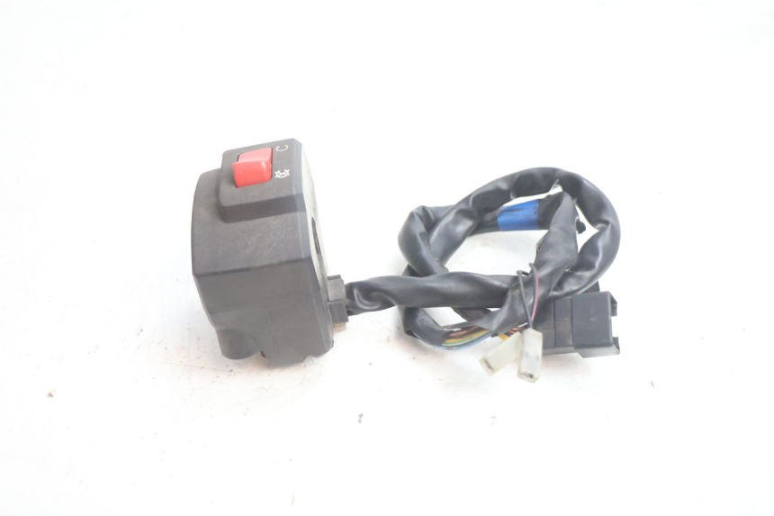 photo de COMANDO DIREITO SUZUKI BURGMAN EXECUTIVE ABS 650 (2006 - 2012) - Zoom do estado de desgaste