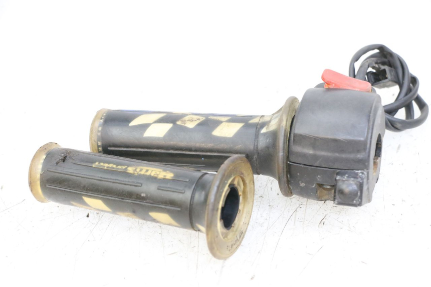 photo de COMANDO DIREITO YAMAHA BW'S 50 (2004 - 2017) - Ampliação técnica
