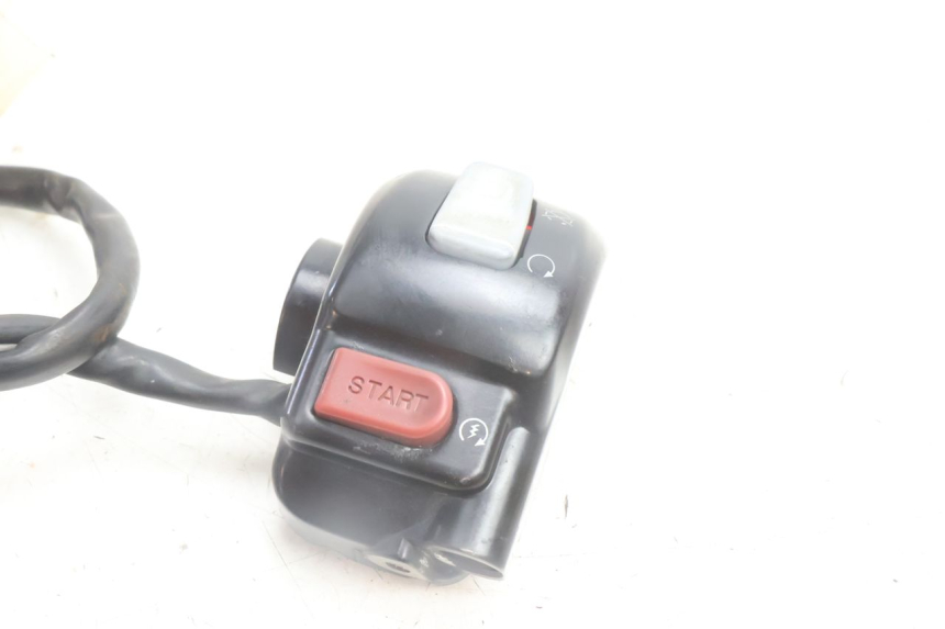 photo de COMANDO DIREITO YAMAHA BW'S BWS 125 (2010 - 2013) - Detalhe da peça