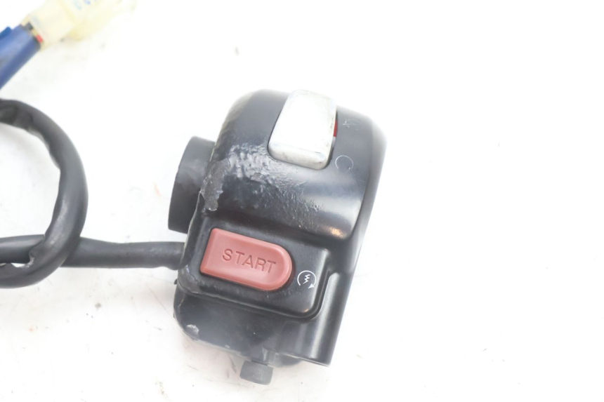 photo de COMANDO DIREITO YAMAHA BW'S BWS 125 (2010 - 2013) - Detalhe da peça