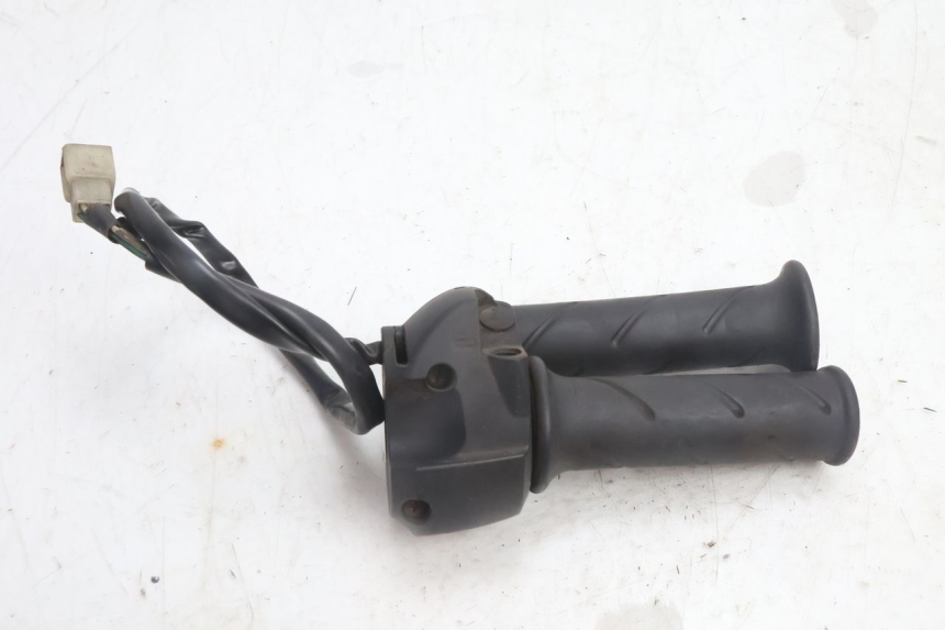 photo de COMANDO DIREITO PEUGEOT CITYSTAR 125 (2011 - 2017) - Ampliação técnica