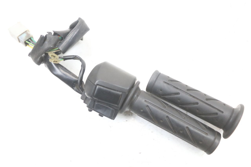 photo de COMANDO DIREITO KYMCO DINK 4T 50 (2007 - 2018) - Vista principal
