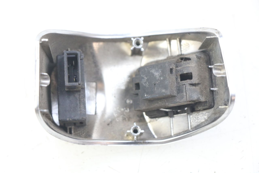 photo de COMANDO DIREITO PEUGEOT DJANGO 2T 50 (2014 - 2019) - Outro ângulo de visão