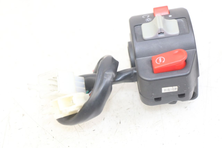 photo de COMANDO DIREITO EFUN E2GO 1 (2017 - 2021) - Pontos de fixação