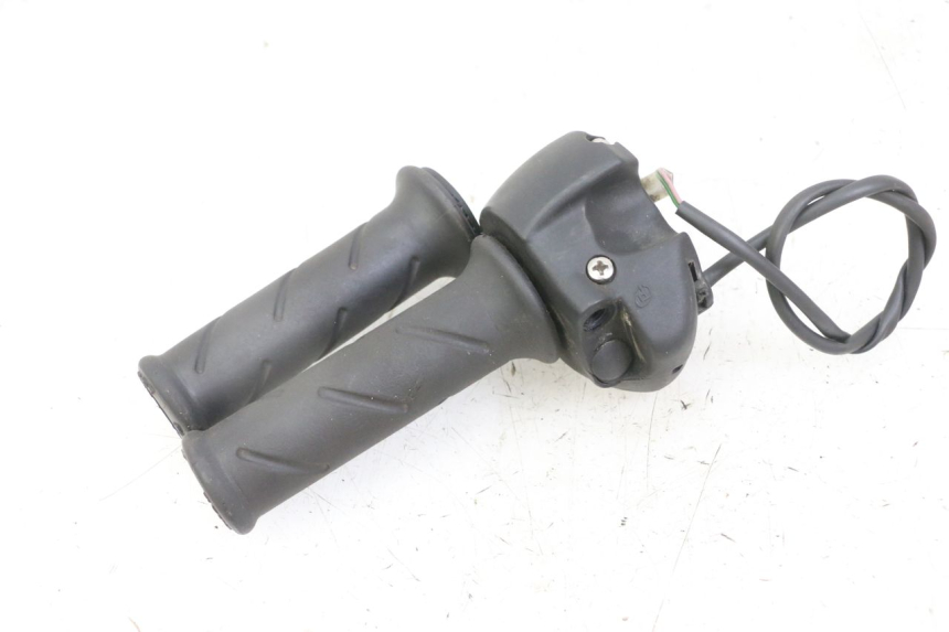 photo de COMANDO DIREITO PEUGEOT ELYSTAR 125 (2002 - 2007) - Outro ângulo de visão