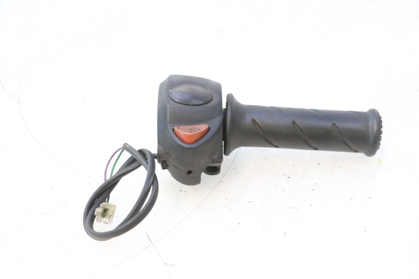 photo de COMANDO DIREITO PEUGEOT ELYSTAR 50 (2002 - 2014) - Outro ângulo de visão