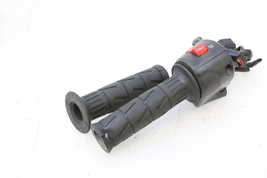 photo de COMUTADOR DIREITO KAWASAKI ER-6 ER6 N 650 (2005 - 2009) - Ampliação técnica