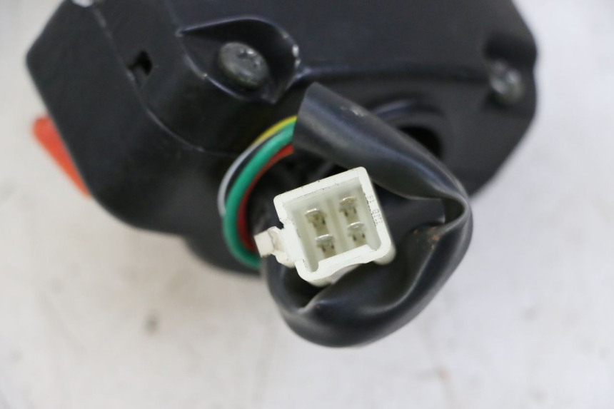 photo de COMANDO DIREITO JM MOTORS EVOLIS 4T 50 (2018 - 2022) - Outro ângulo de visão