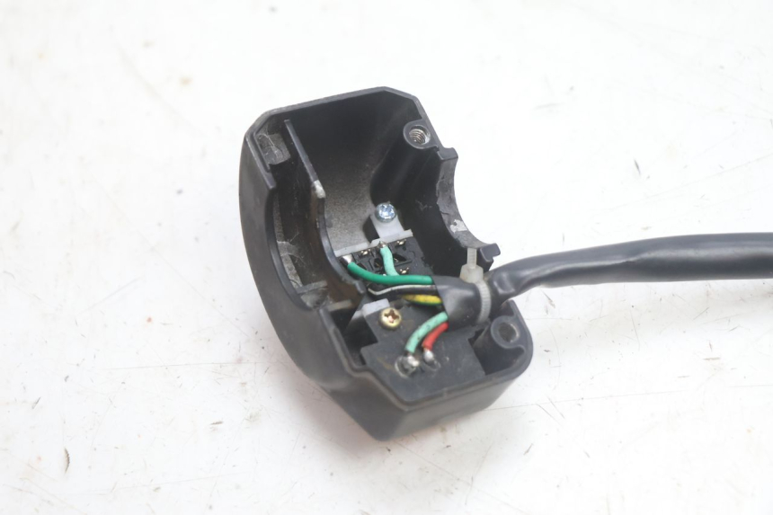 photo de COMANDO DIREITO JM MOTORS EVOLIS 4T 50 (2018 - 2022) - Ampliação técnica