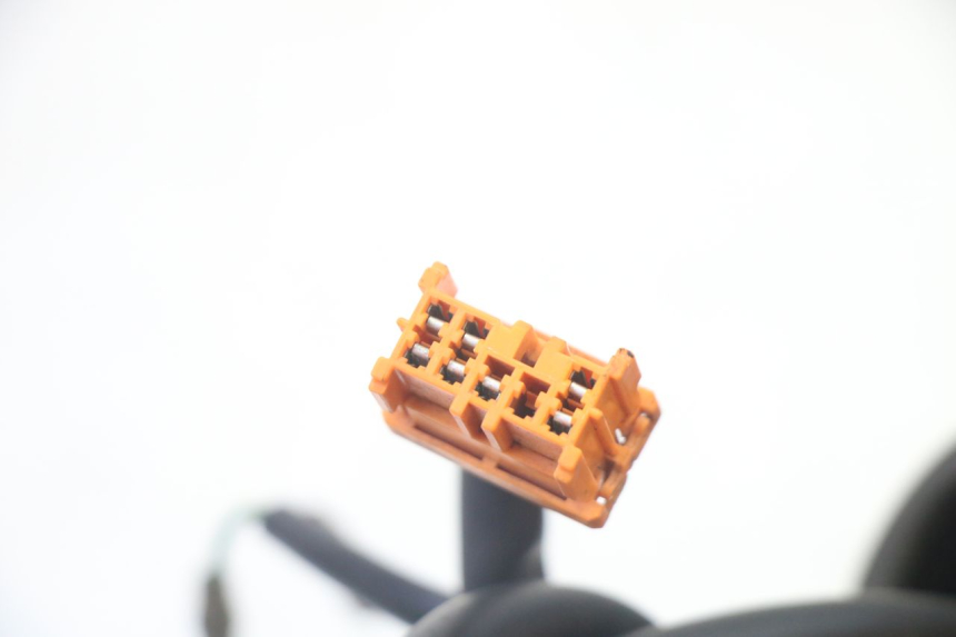 photo de COMANDO DIREITO HONDA FES S-WING SWING ABS 125 (2007 - 2015) - Estado da superfície