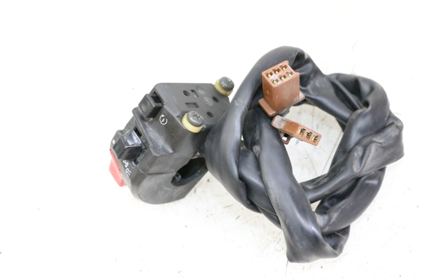 photo de COMANDO DIREITO YAMAHA FJR ABS 1300 (2006 - 2012) - Zoom do estado de desgaste