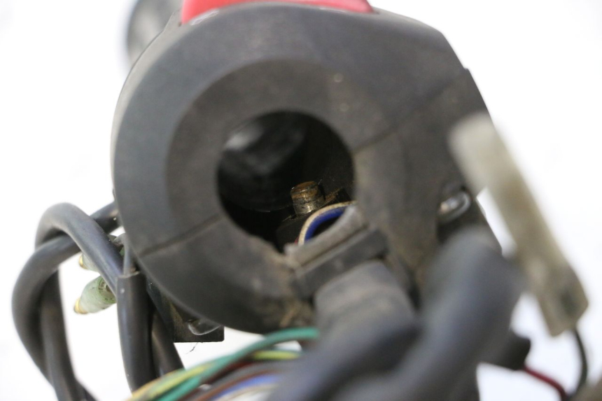 photo de COMANDO DIREITO HONDA FJS SILVER WING SILVERWING 400 (2005 - 2008) - Detalhe da peça
