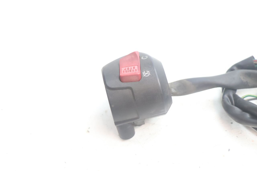 photo de COMANDO DIREITO HONDA FJS SILVER WING SILVERWING 400 (2005 - 2008) - Outro ângulo de visão