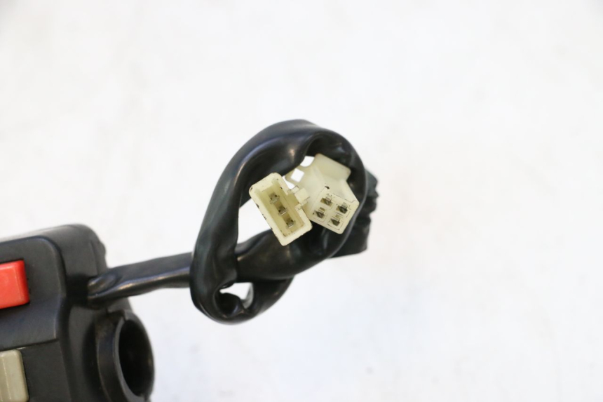 photo de COMUTADOR DIREITO KEEWAY FOCUS 50 (2006 - 2009) - Detalhe da peça