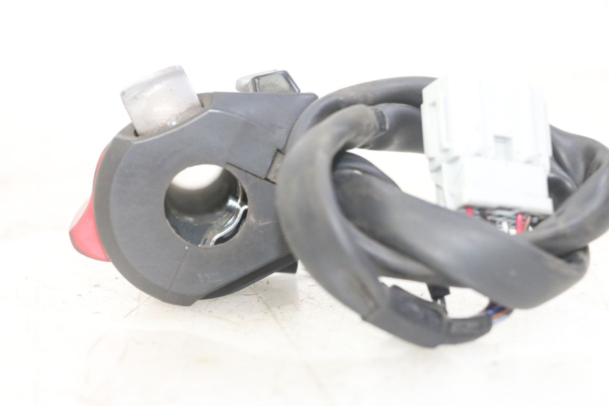 photo de COMANDO DIREITO HONDA FORZA ABS 300 (2013 - 2017) - Ampliação técnica