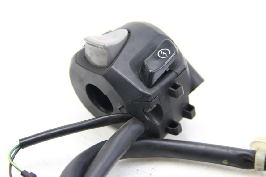 photo de COMANDO DIREITO HONDA FORZA 125 (2015 - 2016) - Vista geral