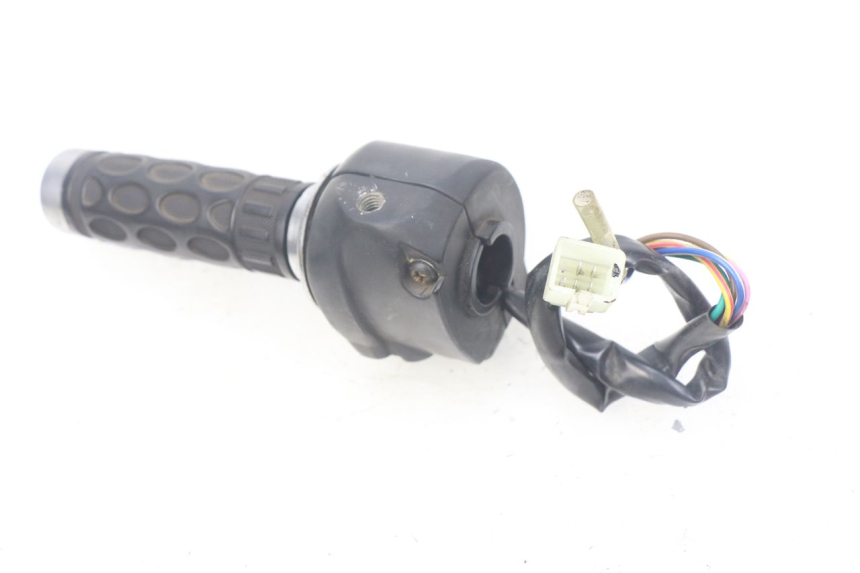 photo de COMANDO DIREITO SACHS FY125T FY T 125 (2007 - 2011) - Zoom do estado de desgaste