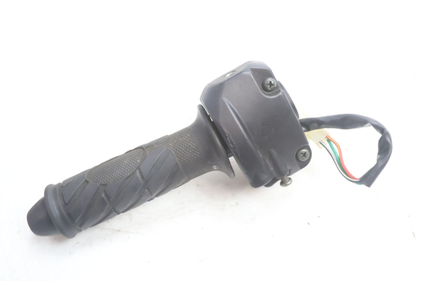 photo de COMUTADOR DIREITO VASTRO GP 2T 50 (2013 - 2017) - Ampliação técnica