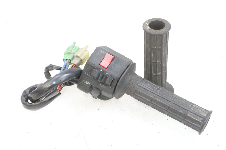 photo de COMANDO DIREITO KAWASAKI GPX R WARBIRD 600 (1988 - 1993) - Vista principal