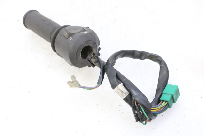 photo de COMANDO DIREITO KYMCO GRAND DINK 125 (2008 - 2014) - Peça verificada