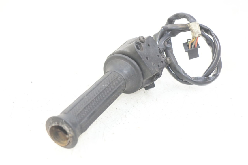 photo de COMANDO DIREITO SUZUKI GSX-F GSX  F 1100 (1988 - 1994) - Pontos de fixação