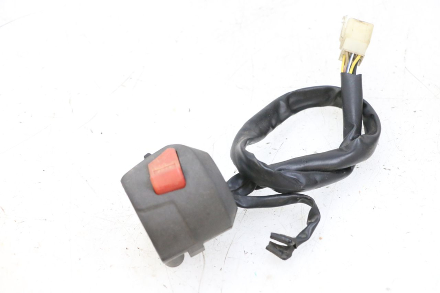 photo de COMANDO DIREITO JM MOTORS GTS 125 (2015 - 2019) - Pontos de fixação