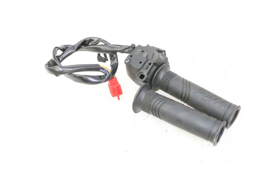 photo de COMANDO DIREITO SYM JOYMAX 125 (2010 - 2017) - Ampliação técnica