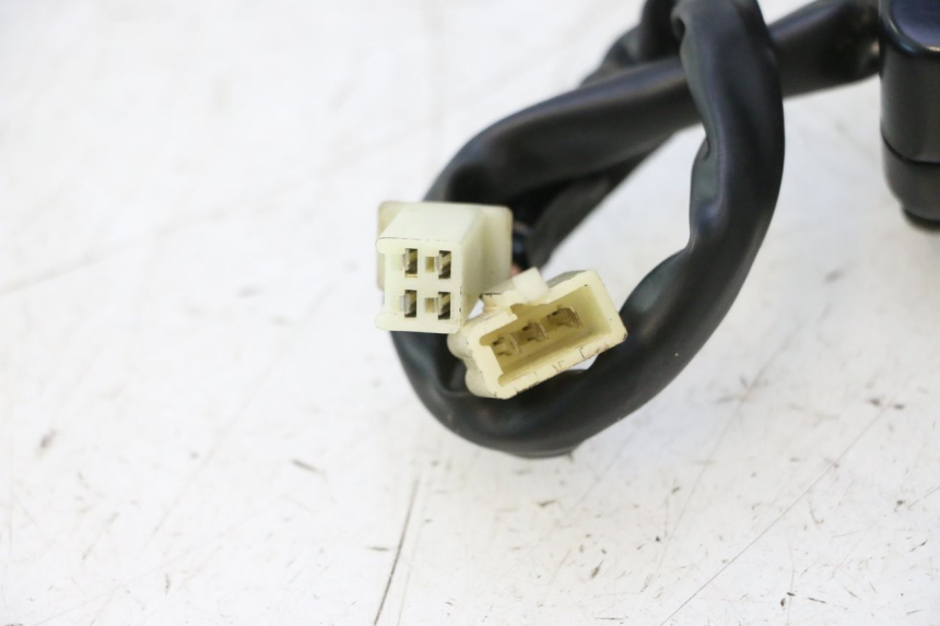 photo de COMANDO DIREITO RIDE JUMP 2T 50 (2012 - 2017) - Detalhe da peça