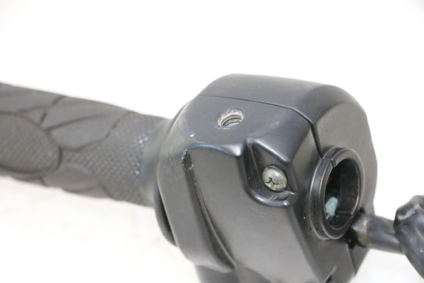 photo de COMANDO DIREITO RIDE JUMP 2T 50 (2012 - 2017) - Pontos de fixação
