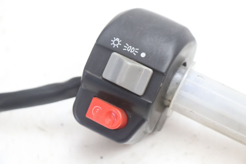 photo de COMANDO DIREITO RIDE KALLIO 50 (2010 - 2019) - Detalhe da peça