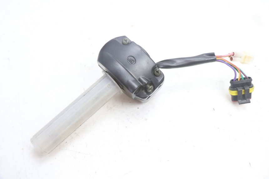 photo de COMANDO DIREITO RIDE KALLIO 50 (2010 - 2019) - Ampliação técnica