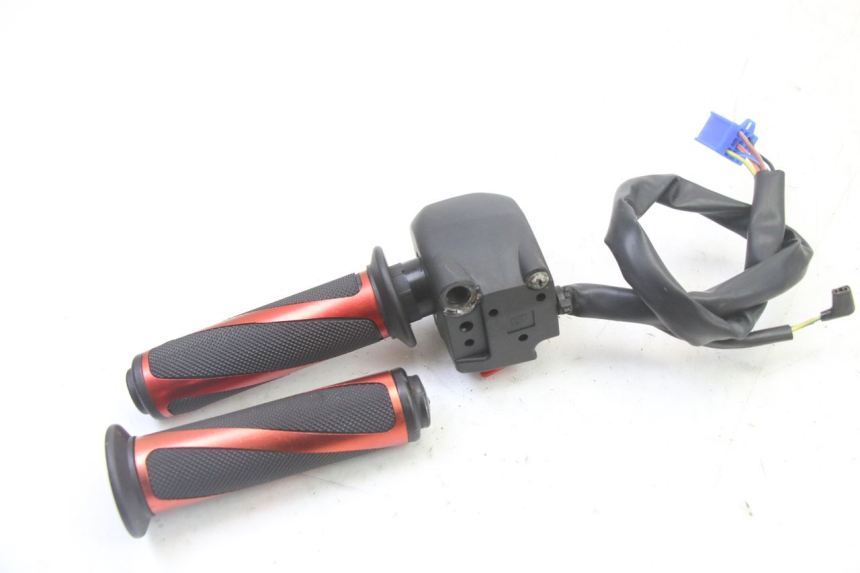 photo de COMANDO DIREITO KIDEN KD125-G 125 (2018 - 2022) - Vista geral