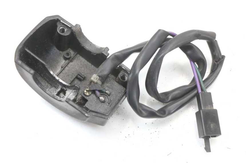 photo de COMANDO DIREITO PEUGEOT KISBEE 4T 50 (2010 - 2017) - Outro ângulo de visão
