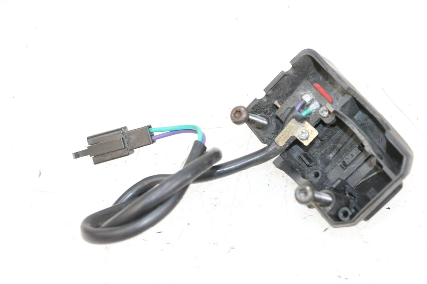 photo de COMANDO DIREITO PEUGEOT KISBEE 4T 50 (2010 - 2017) - Zoom do estado de desgaste