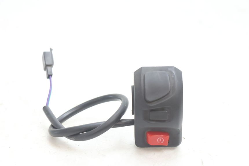 photo de COMANDO DIREITO PEUGEOT KISBEE 4T 50 (2018 - 2022) - Vista principal