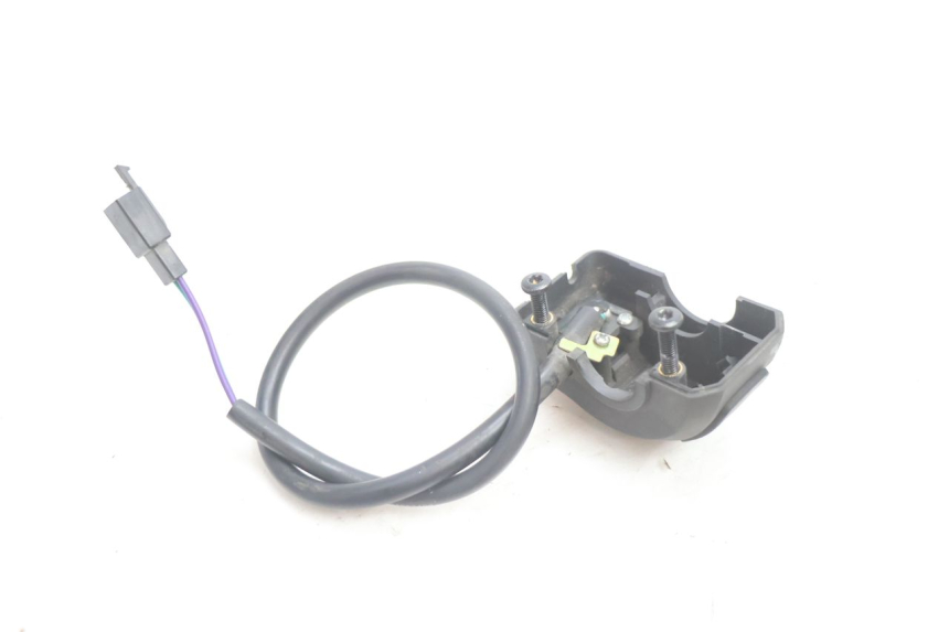 photo de COMANDO DIREITO PEUGEOT KISBEE 4T 50 (2018 - 2022) - Ampliação técnica