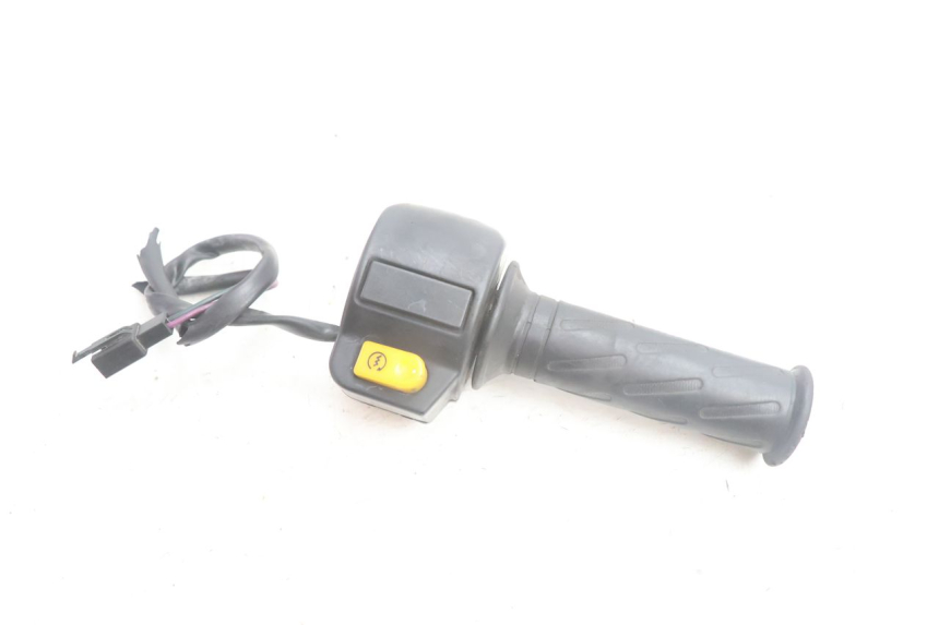 photo de COMANDO DIREITO PEUGEOT KISBEE 4T 50 (2010 - 2017) - Vista principal
