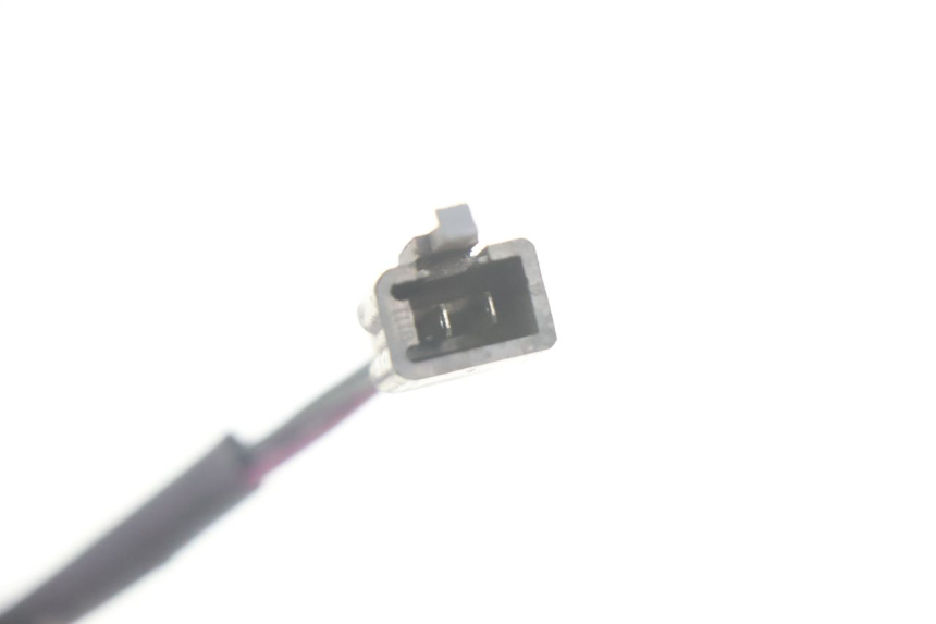 photo de COMANDO DIREITO PEUGEOT KISBEE 4T 50 (2010 - 2017) - Estado da superfície