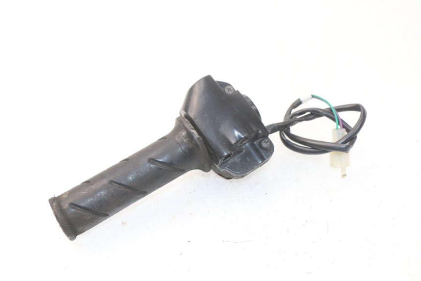 photo de COMANDO DIREITO PEUGEOT LUDIX 50 (2008 - 2017) - Outro ângulo de visão